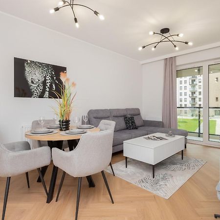 Nowa Letnica Comfortable Apartments With Balcony & Parking Gdansk By Noclegi Renters Zewnętrze zdjęcie